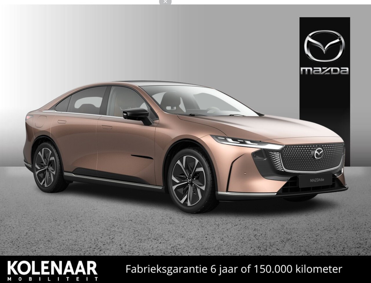 Mazda 6e - Takumi Plus 68.8 kWh /Medio december leverbaar/€2000,- introductievoordeel/Tot 479km range - AutoWereld.nl