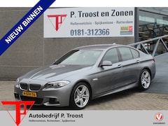 BMW 5-serie - 520i M-pakket NL auto Automaat/Navigatie/Parkeersensoren rondom/Cruise control/Stoelverwar