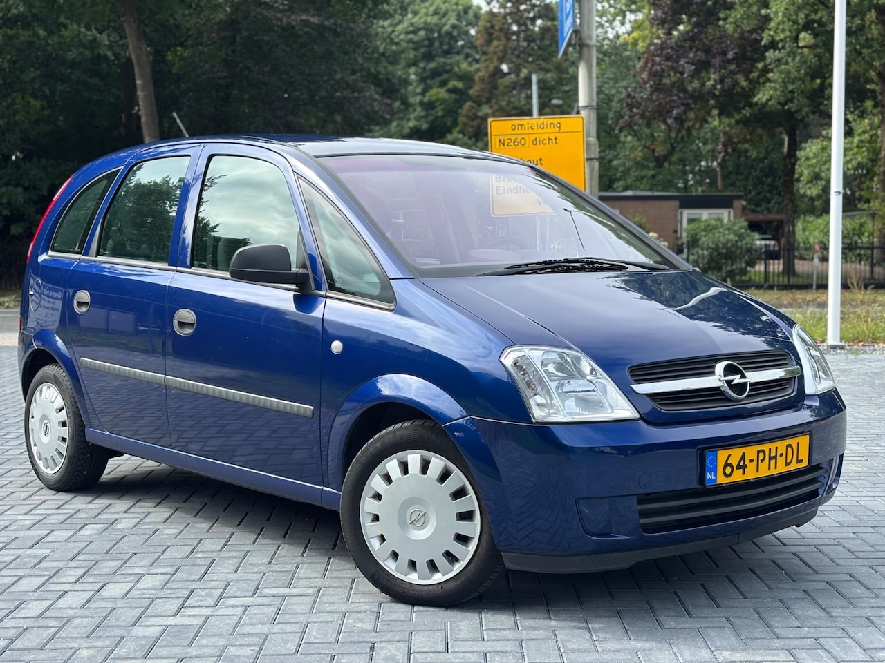 Opel Meriva - 1.6-16V Essentia/Automaat/Airco/Cruise/Trekhaak - AutoWereld.nl