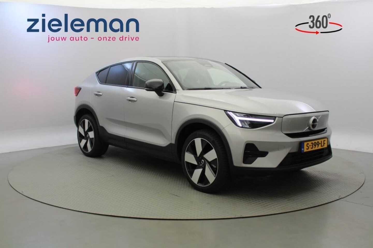 Polestar 2 - Recharge Core 69 kWh - Carplay, Panorama, Camera, SOH 93% - AutoWereld.nl