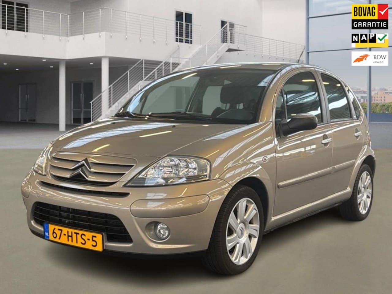 Citroën C3 - 1.6i-16V Exclusive Automaat 1e Eig. 69.600 km +NAP NL-auto - AutoWereld.nl