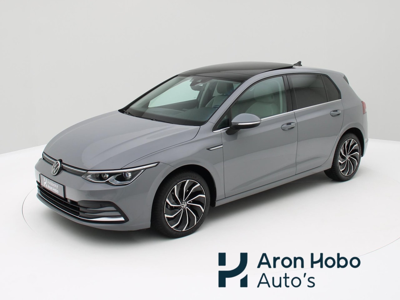 Volkswagen Golf - 1.5 eTSI Style Pano, Sfeerverlichting, Virtual Cockpit, ACC - AutoWereld.nl