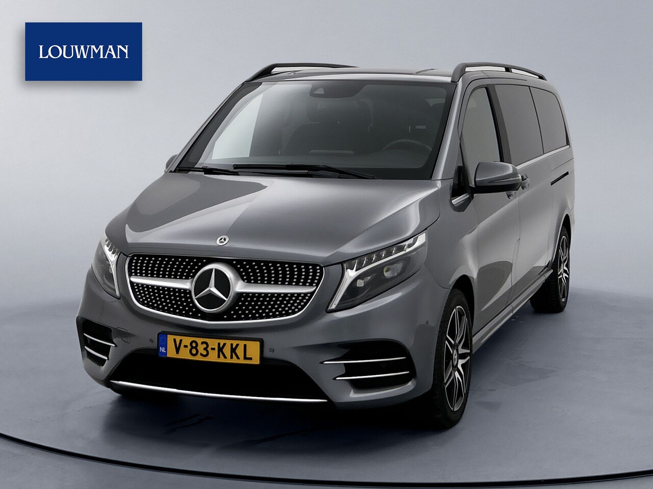 Mercedes-Benz V-klasse - 250d 4-MATIC Extra Lang BPM Vrij Direct Leverbaar LED AMG Styling - AutoWereld.nl