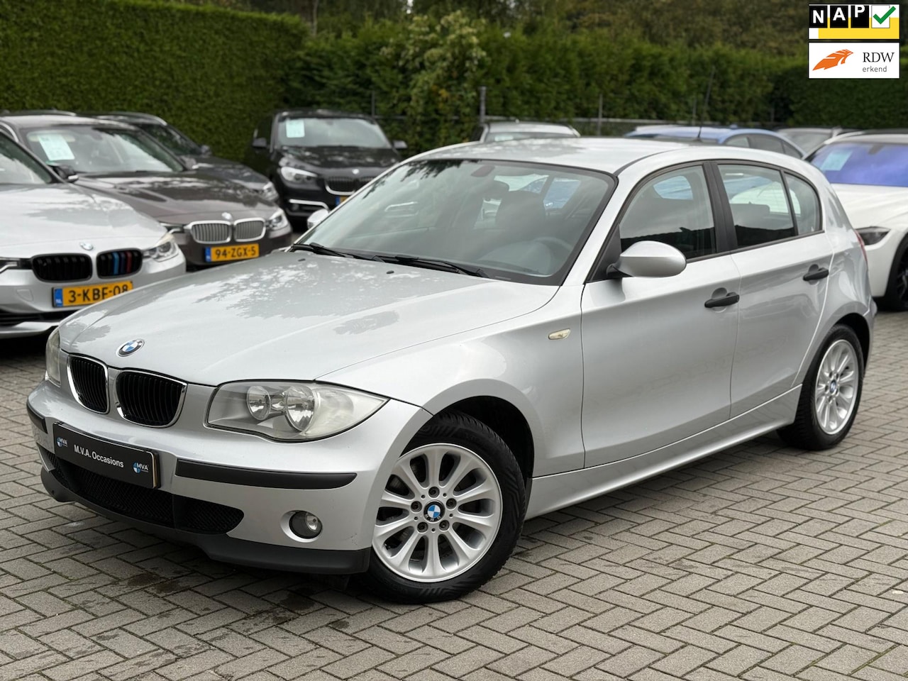 BMW 1-serie - 116i|Nieuwe Ketting + Klepseals|Climate control|Cruise control|Nette staat.. - AutoWereld.nl