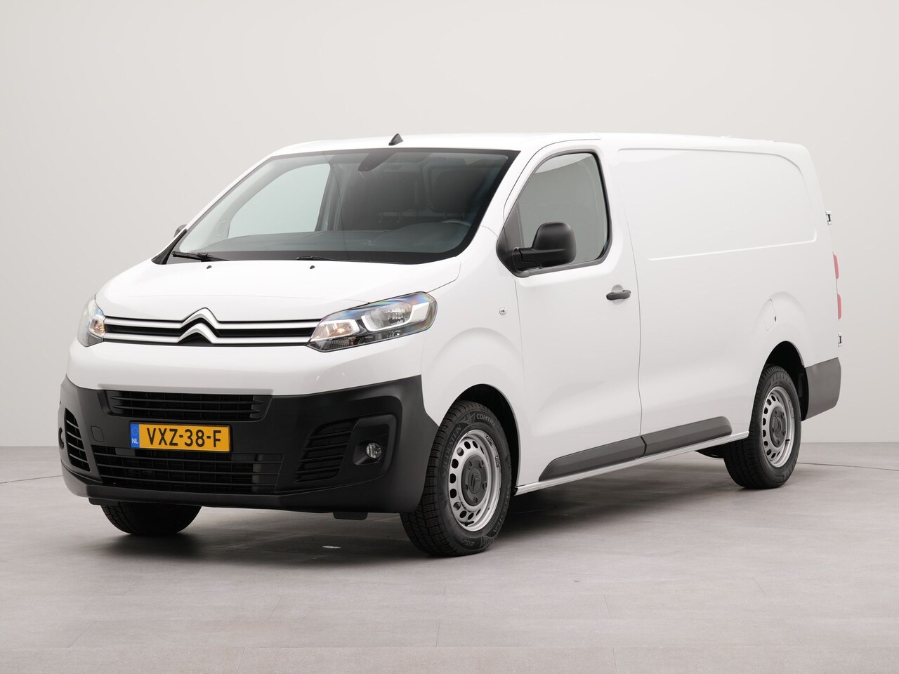 Citroën Jumpy - 2.0 BlueHDI 145 L3 | Bluetooth | Parkeersensoren achter | - AutoWereld.nl