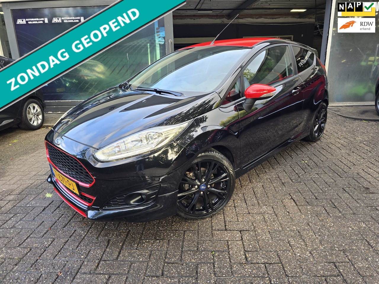 Ford Fiesta - 1.0 EcoBoost Red/Black Edition | 12MND GARANTIE | NW DISTR RIEM | LMV | CLIMA | ELEC PAKKE - AutoWereld.nl