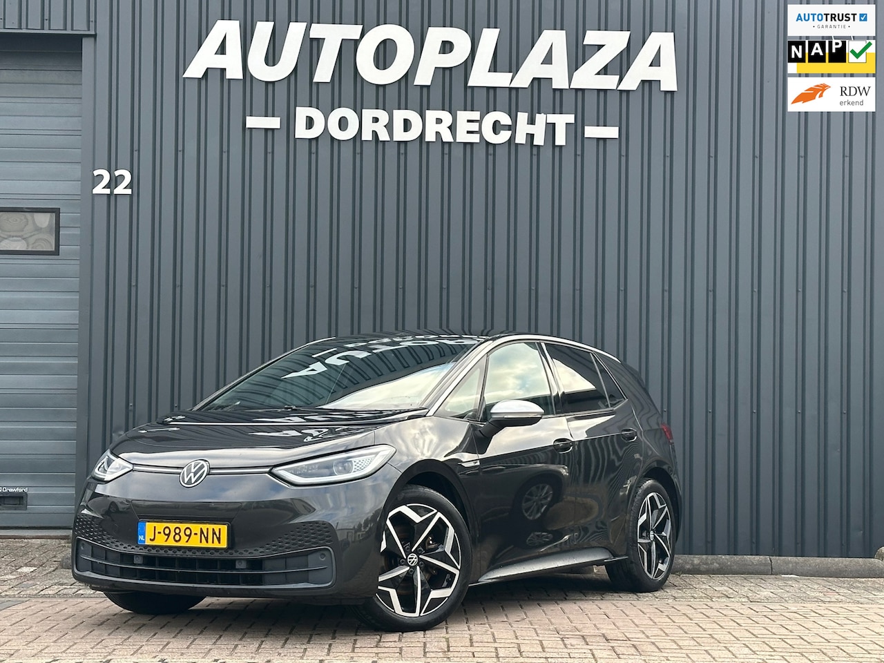 Volkswagen ID.3 - First Plus 58 kWh camera / stoelverw. - AutoWereld.nl