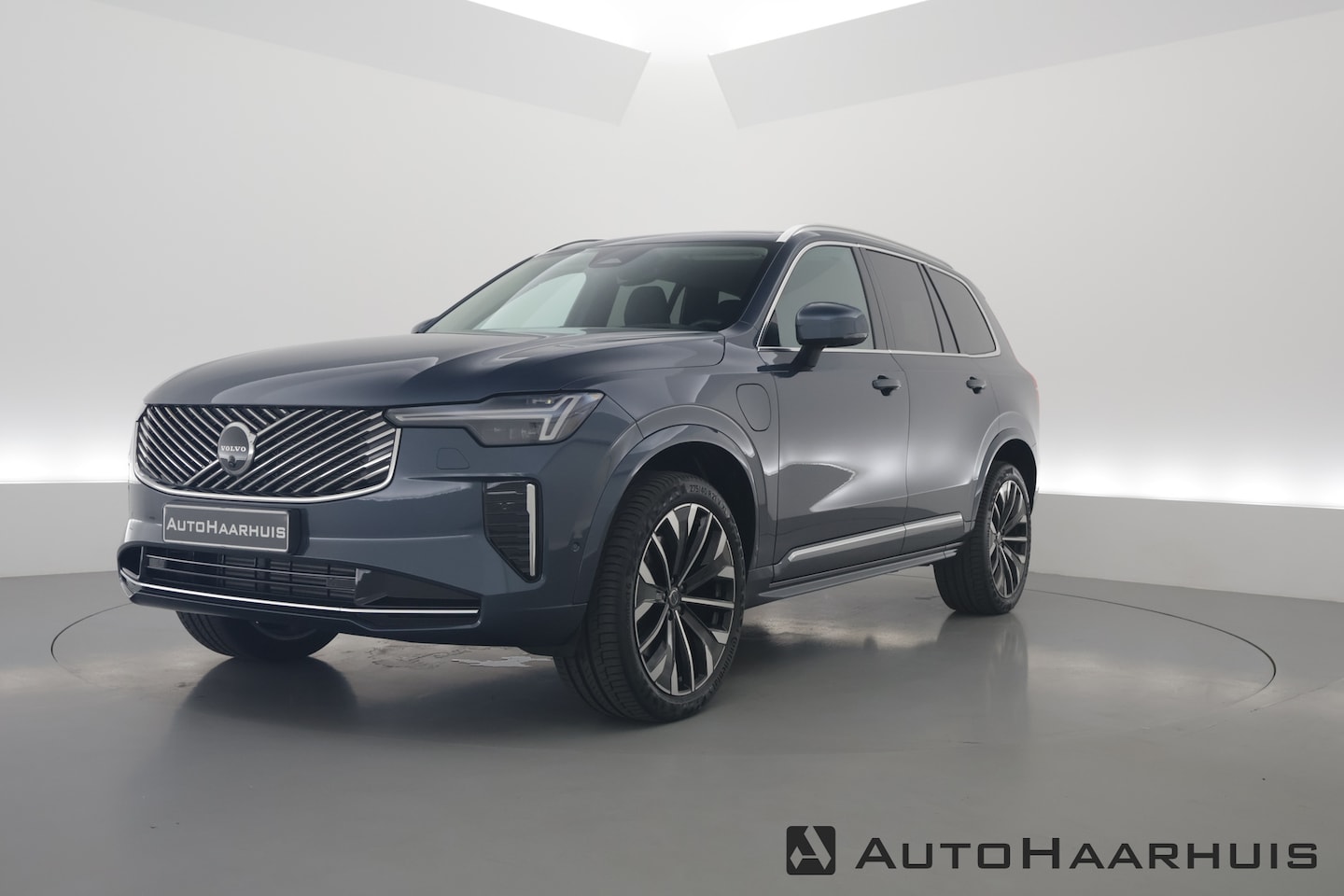 Volvo XC90 - T8 Recharge Plus Bright | Bowers & Wilkins | Stoelventilatie | HUD | Luchtvering | 360cam - AutoWereld.nl