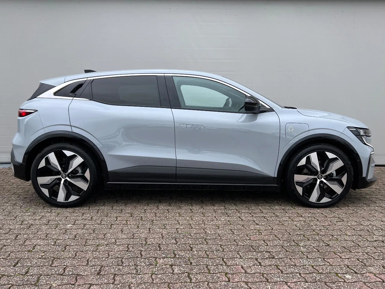 Renault Mégane E-Tech - Comfort Range | Techno | 60 kWh | 220PK | Nieuw met hoge korting! - AutoWereld.nl