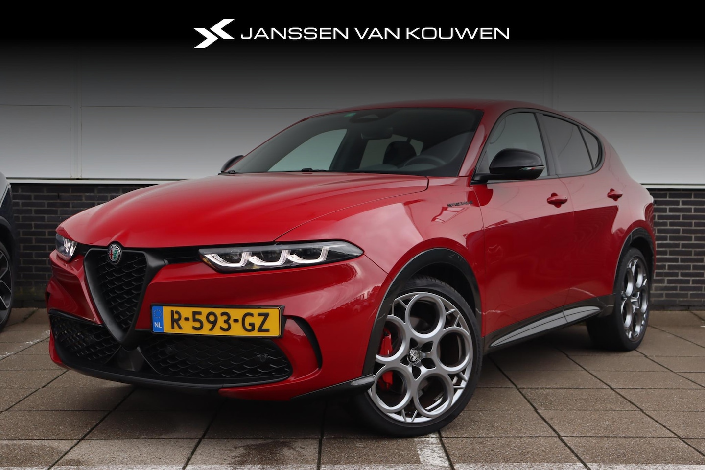 Alfa Romeo Tonale - 1.5T Hybrid Edizione Speciale / Leder / Stuur- Stoelverwarming / Stoelventilatie / Harman - AutoWereld.nl