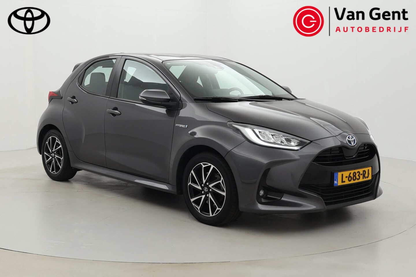 Toyota Yaris - 1.5 Hybrid Dynamic | Trekhaak | Apple Carplay / Android Auto | Adaptive Cruise | Keyless | - AutoWereld.nl