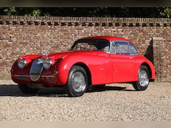 Jaguar XK - XK150 FHC 3.4 Litre Bodywork and mechanics extensively restored and rebuild - Executed by