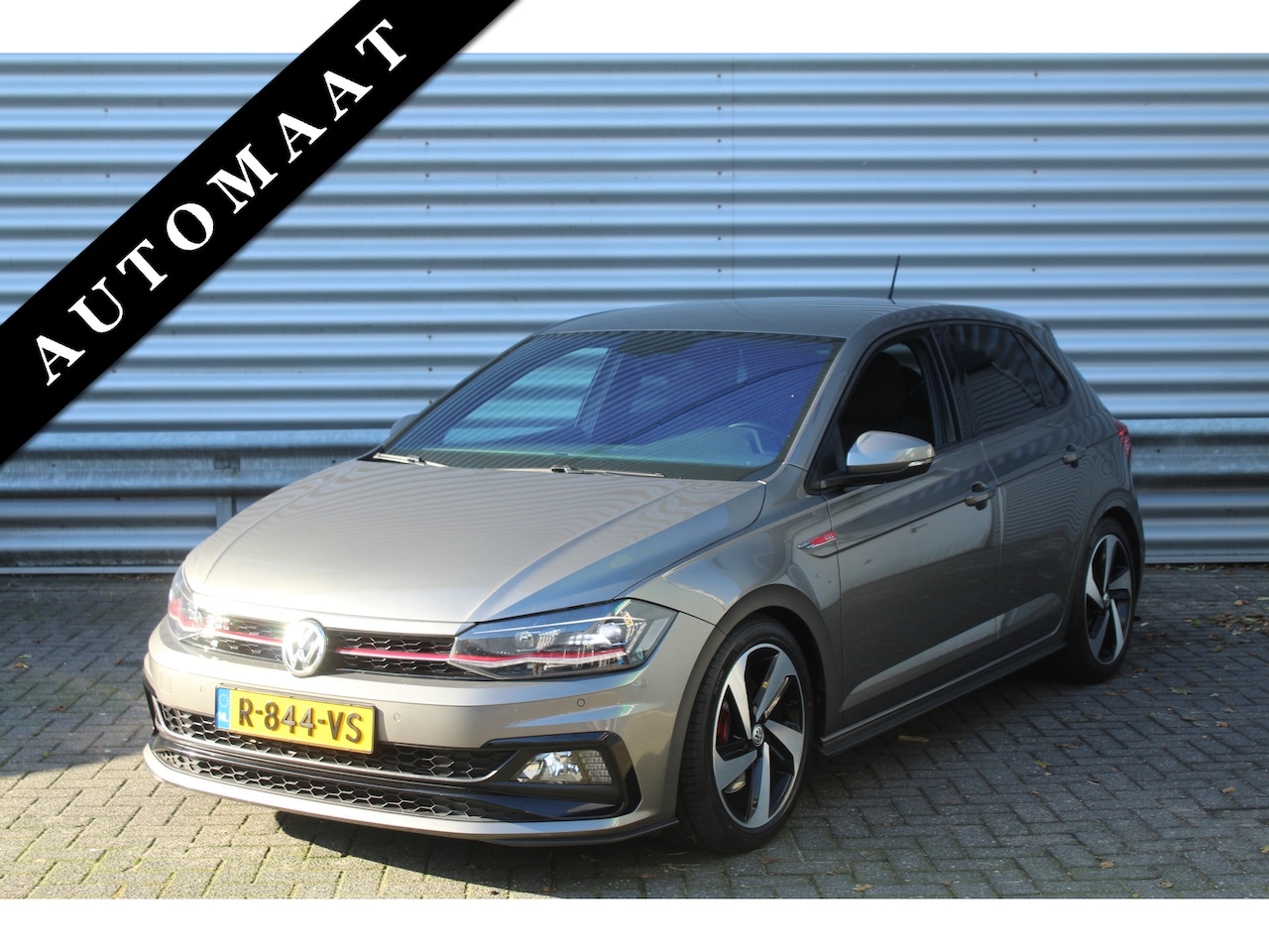 Volkswagen Polo - 2.0 TSI 200pk GTI DSG6 Clima Cruise Camera Dig. Cockpit 17"LMV - AutoWereld.nl