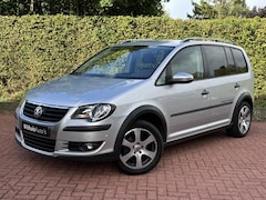 Volkswagen Touran Cross - 1.4 TSI 140PK 7-Persoons Nieuwe Ketting