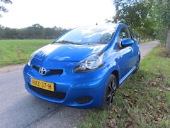 Toyota Aygo - 1.0-12V airco, isofix, handfree