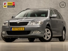 Skoda Octavia Combi - 1.2 TSI Sport (NAVIGATIE, CLIMATE, GETINT GLAS, SPORTSTOELEN, TREKHAAK, PARKEERSENSOREN, C