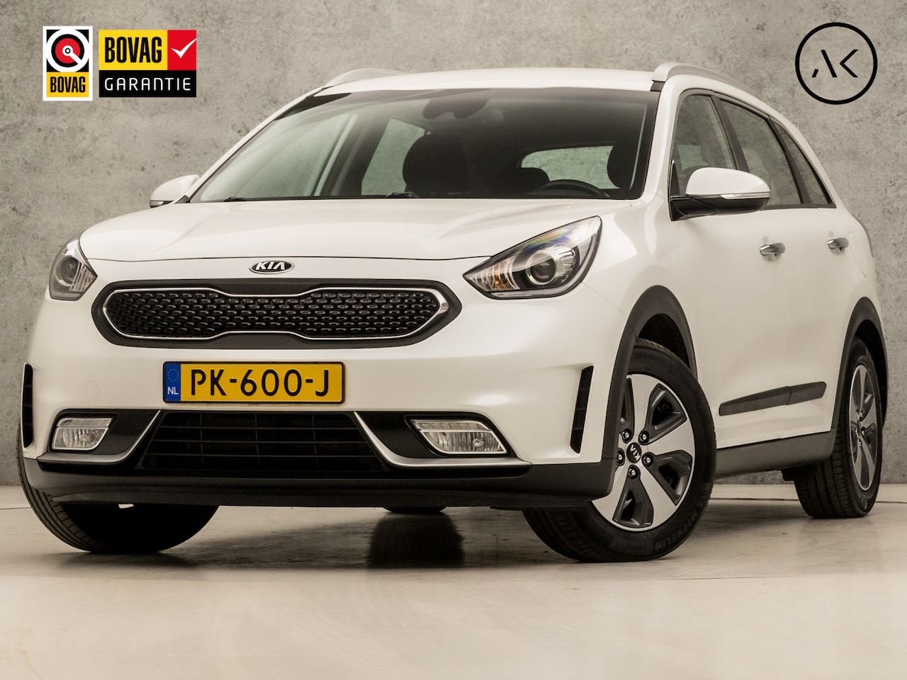 Kia Niro - 1.6 GDi Hybrid DynamicLine 142Pk Automaat (APPLE CARPLAY, NAVIGATIE, CLIMATE, CAMERA, GETI - AutoWereld.nl
