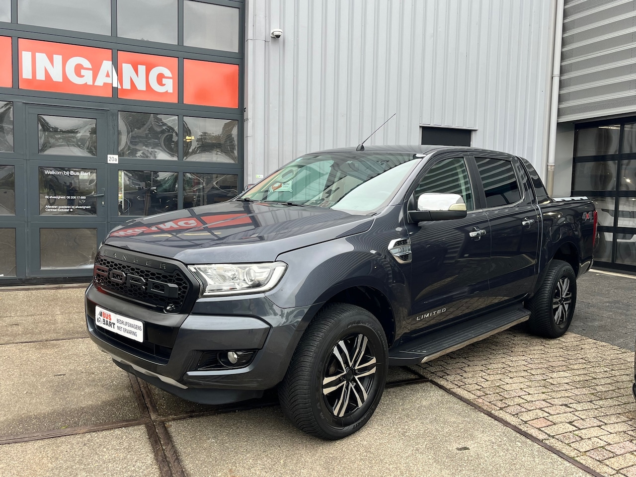 Ford Ranger - 3.2 TDCi Wildtrak Supercab|Camera|Leder|Navi|Cruise Control|Bluetooth|Stoelverwarming|200P - AutoWereld.nl
