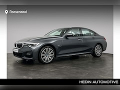 BMW 3-serie - 330e xDrive M-Sport | Trekhaak | Head up | Hifi | Laserlight | Camera | Comfort Access |