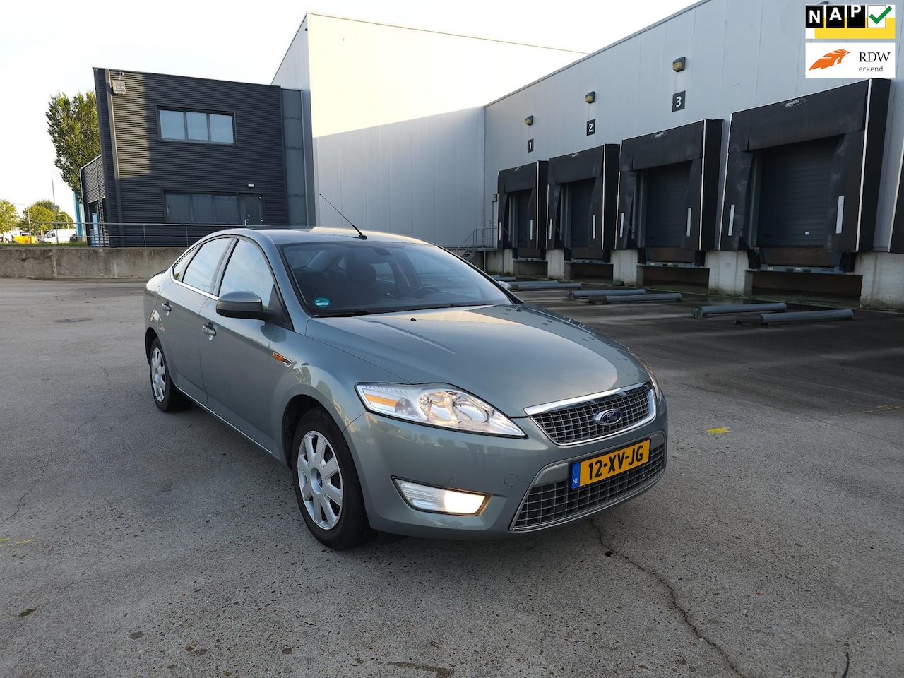Ford Mondeo - 2.0-16V Titanium - Airco _ Trekhaak - Navi - Cruise - AutoWereld.nl