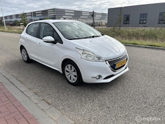 Peugeot 208 - 1.2 VTi Blue Lease