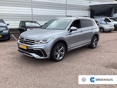 Volkswagen Tiguan Allspace - 1.5 TSI 150 pk R-Line Business 7pers. 7-DSG | Wegklapbare Trekhaak | Stoel/stuur verwarmin