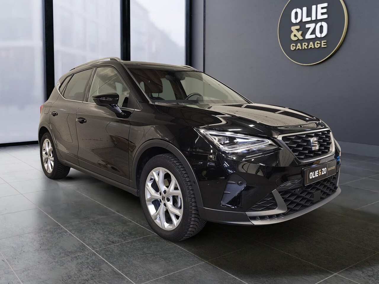 SEAT Arona - 1.0 EcoTSI FR Business Connect - AutoWereld.nl