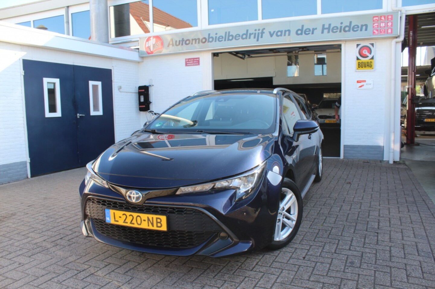 Toyota Corolla Touring Sports - 1.8 Hybrid Active 1.8 Hybrid Active - AutoWereld.nl