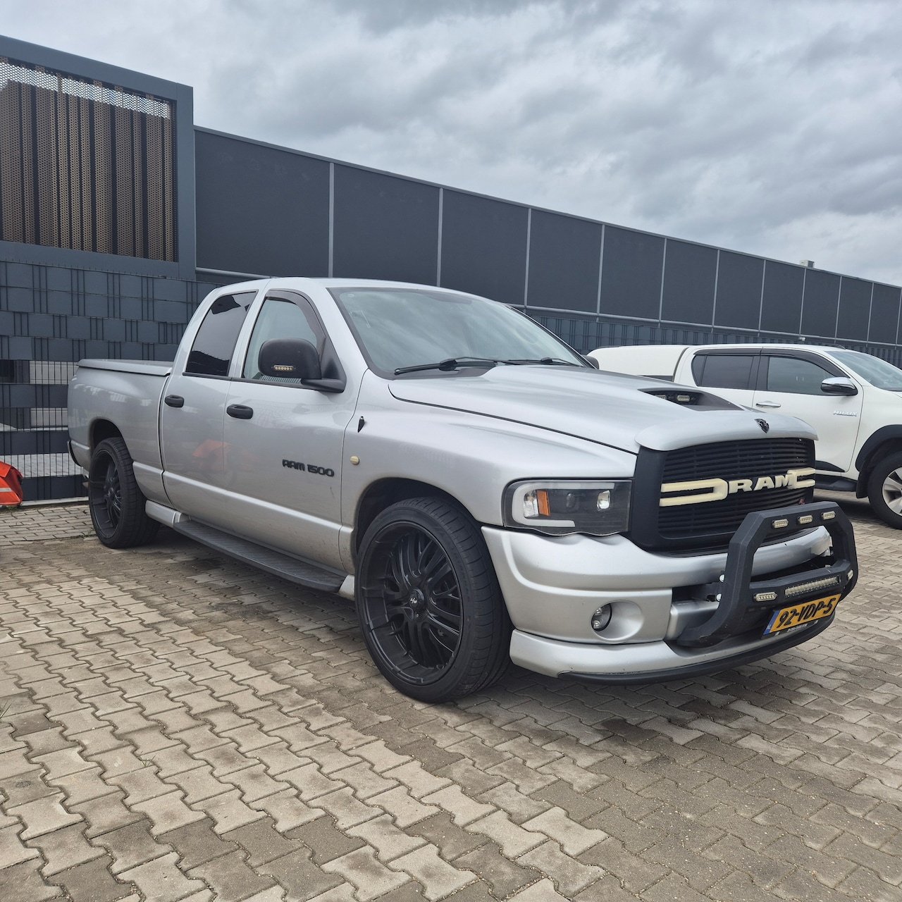 Dodge Ram 1500 - RT - AutoWereld.nl
