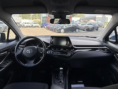 Toyota C-HR - 1.8 Hybrid Active | Carplay | 2-zone clima | adapt. cruise |