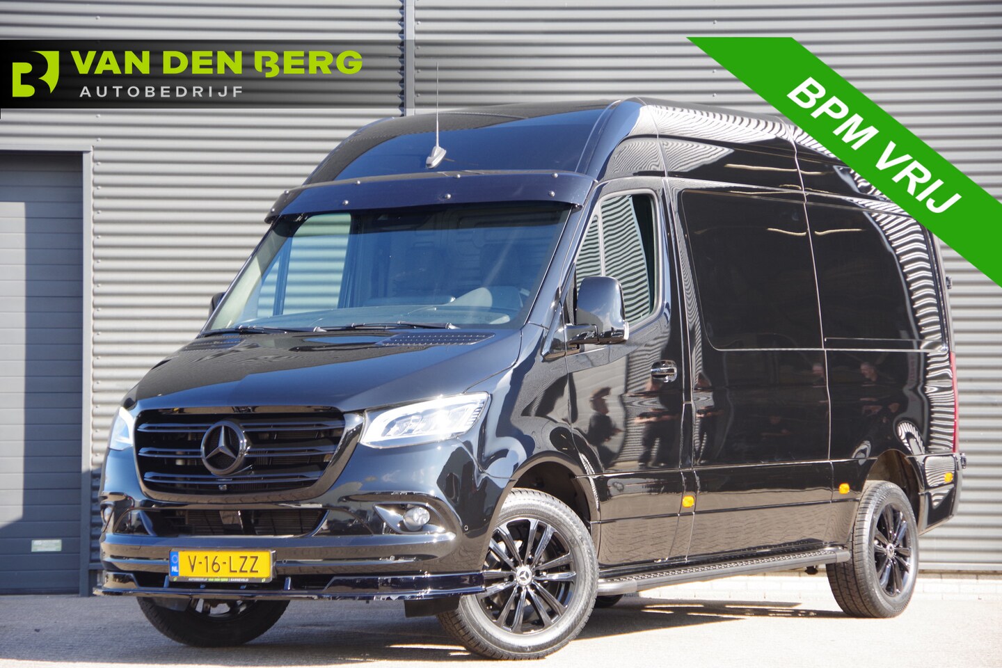 Mercedes-Benz Sprinter - 319 3.0 CDI V6 L2H2 AUT. LED, 360 CAMERA, TREKHAAK, STANDKACHEL, MBUX 10'', CRUISE, NAVI, - AutoWereld.nl