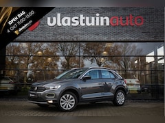 Volkswagen T-Roc - 1.5 TSI Sport , Adaptive cruise, Virtual cockpit,