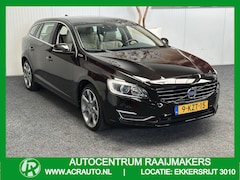 Volvo V60 - 2.4 D6 AWD PLUG- IN HYBRID SUMMUM NAVIGATIE CRUISE CONTROL CLIMATE CONTROL LEDER STOELVERW