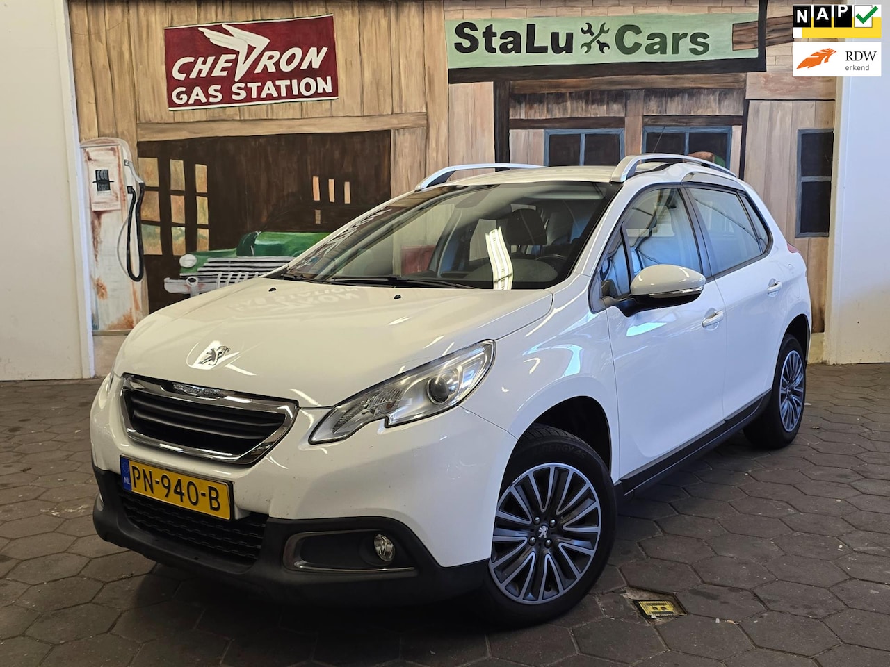 Peugeot 2008 - 1.6 VTi Blue Lease Executive/NAVI/CRUISE/AIRCO/ - AutoWereld.nl