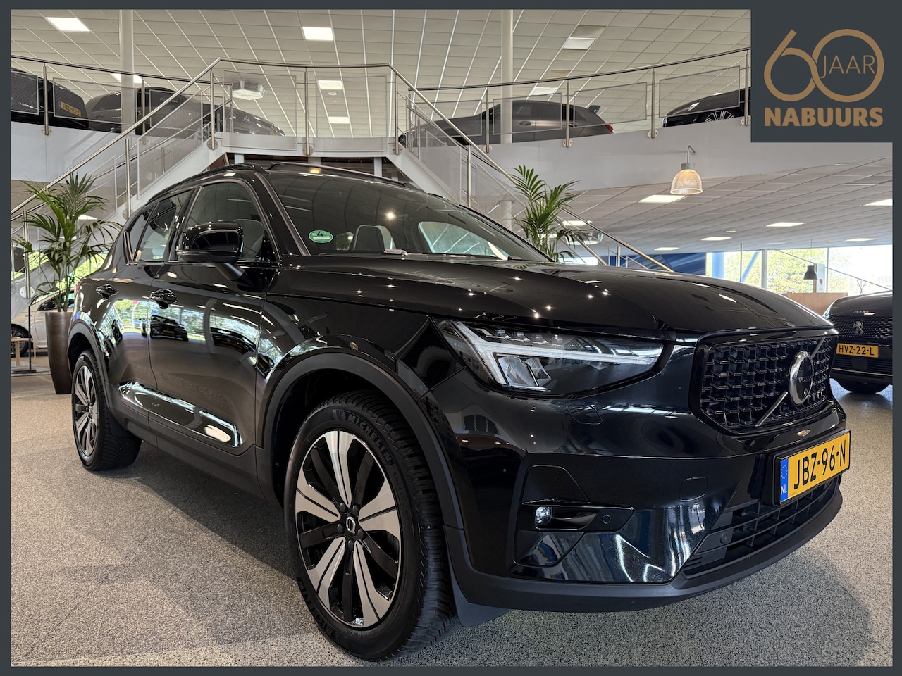Volvo XC40 - 1.5 T4 Recharge R-Design 1.5 T4 Recharge R-Design, Facelift, Pano, 360cam, Memory - AutoWereld.nl