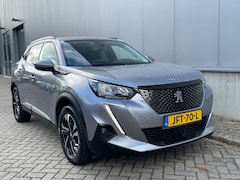 Peugeot 2008 - 1.2 PureTech GT-Line Camera / Carplay