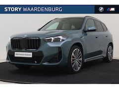 BMW X1 - xDrive30e High Executive M Sport Automaat / Panoramadak / Trekhaak / Sportstoelen / M Adap
