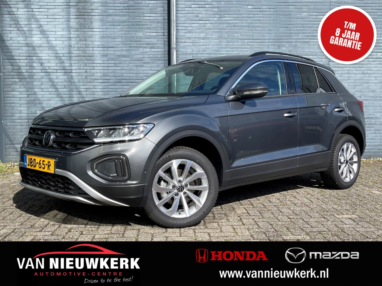 Volkswagen T-Roc - 1.5 TSI 150pk Automaat Life Edition | Carplay | All Season Banden | Adaptieve Cruise | Par - AutoWereld.nl