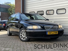 Volvo V70 - 2.4 AIRCO|TREKHAAK|ELEKTRISCHE RAMEN