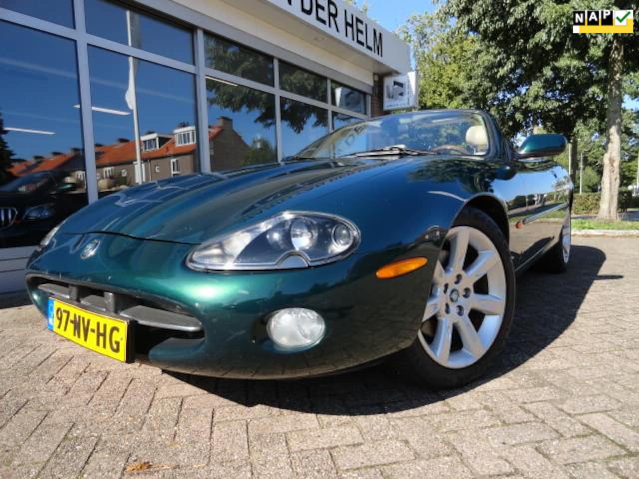 Jaguar XK8 - 4.2 V8 Convertible 4.2 V8 Convertible - AutoWereld.nl