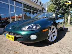 Jaguar XK8 - 4.2 V8 Convertible