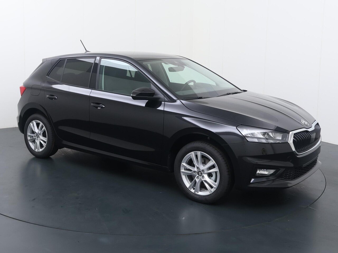 Skoda Fabia - Selection 1.0 TSI 115 PK DSG Automaat | Trekhaak | 16" Lichtmetalen velgen | Apple Carplay - AutoWereld.nl