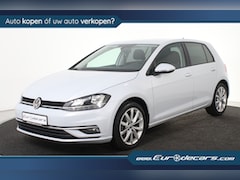 Volkswagen Golf - 1.0 TSI Highline *1ste Eigenaar*Alcantara Leer*Carplay*Navigatie