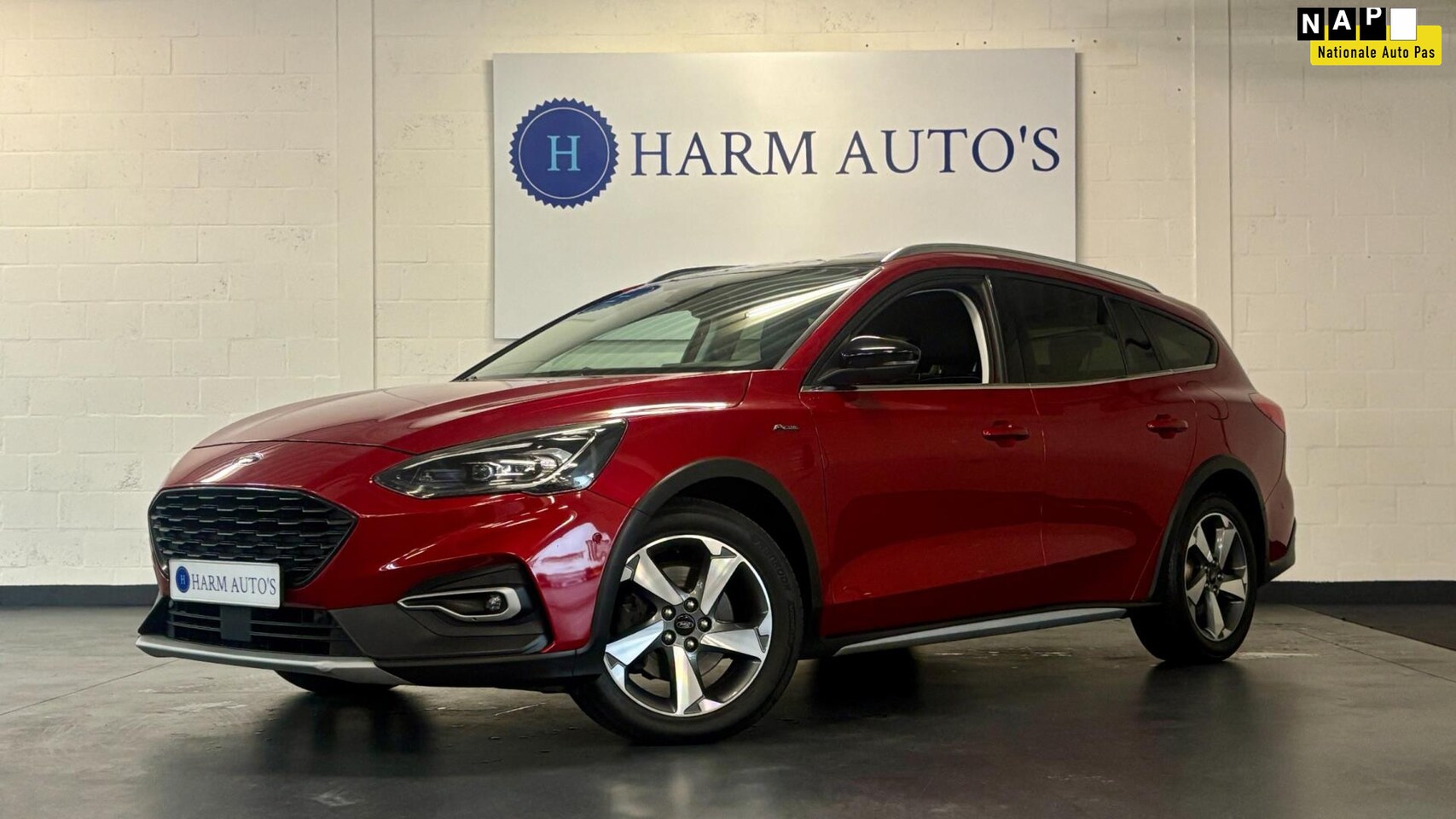 Ford Focus Wagon - 1.0 EcoBoost Active Vignale Hybrid 155pk Navi / CAM / LED / Cruise / PDC - AutoWereld.nl