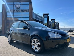 Volkswagen Golf - 1.6 FSI Trendline 5deurs NAVI NAP APK Airco