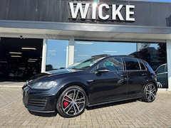 Volkswagen Golf - 2.0 TDI GTD Leder Dynaudio Panorama Camera Led