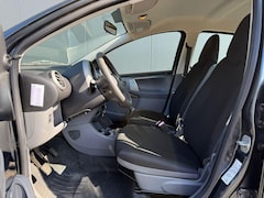 Toyota Aygo - 1.0-12V Access 1e eigenaar / Dealer onderhouden