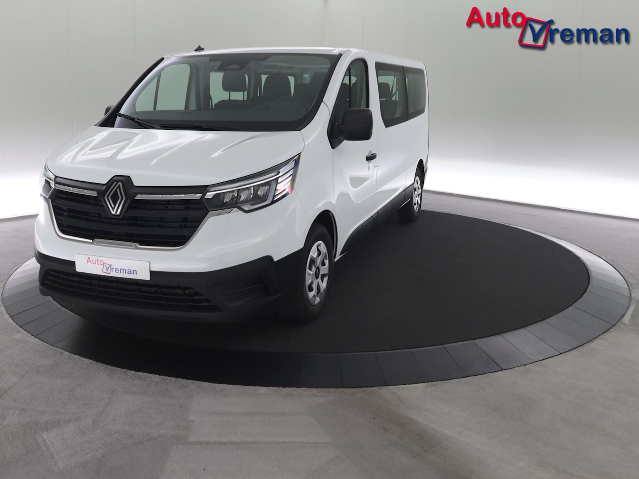 Renault Trafic Passenger - Life L2 DCI 110 9-Persoons - AutoWereld.nl