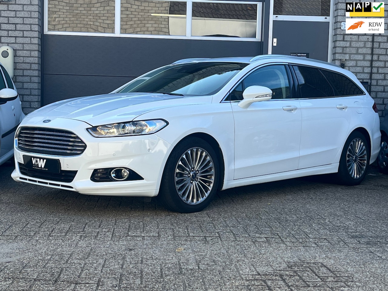 Ford Mondeo Wagon - 1.5 Titanium NL auto trekhaak N.A.P. - AutoWereld.nl