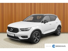 Volvo XC40 - T3 Business Pro | R-Design Look | Verwarmde stoelen / Stuurwiel | Camera | Adaptieve Cruis